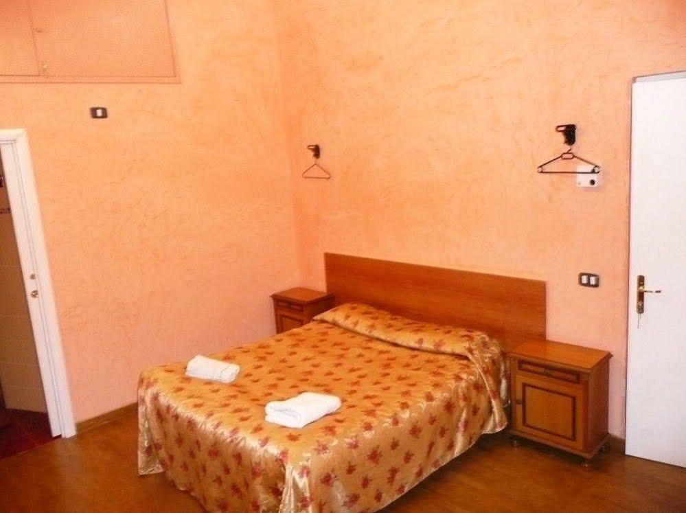 Magic Place Guest House 罗马 外观 照片