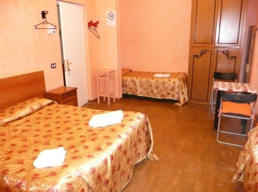 Magic Place Guest House 罗马 外观 照片